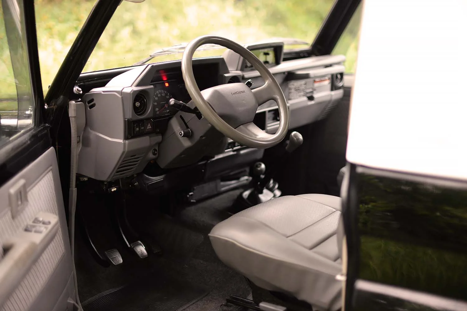 1991 Toyota LJ73 Land Cruiser - Commonwealth Classics